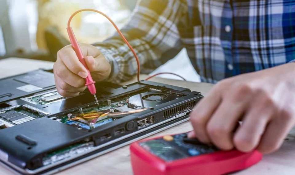 ارتقا یا تعمیر انواع برندهای لپ تاپ به صورت فوری