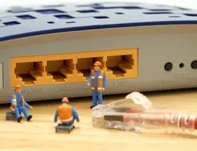 هر ثانیه قطعی شبکه یعنی ضرر؛ مشکل روتر را به ما بسپارید.